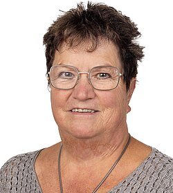 Josefa Bayer